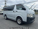 Toyota Regiusace Van TRH200V