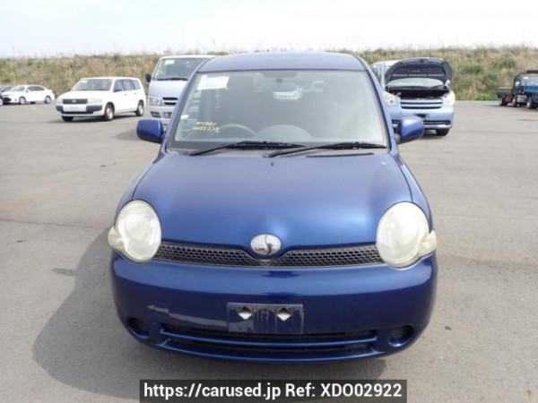 Used 2004 AT toyota sienta NCP81G Image[1]