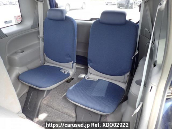 Used 2004 AT toyota sienta NCP81G Image[13]