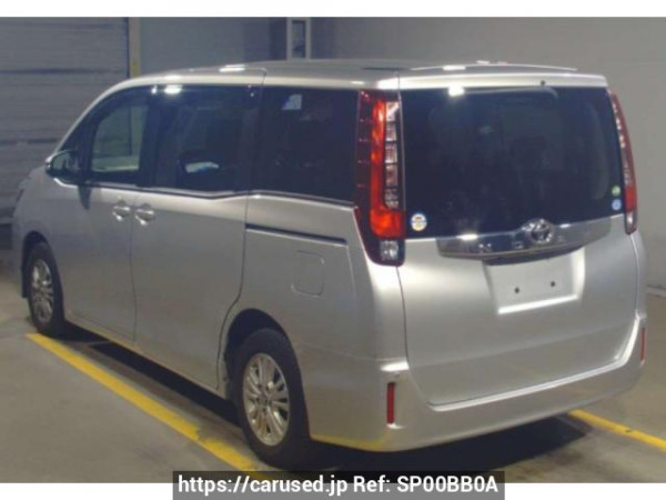 Used2017 AT Toyota Noah ZRR80GImage[1]