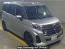 Toyota Roomy M900A