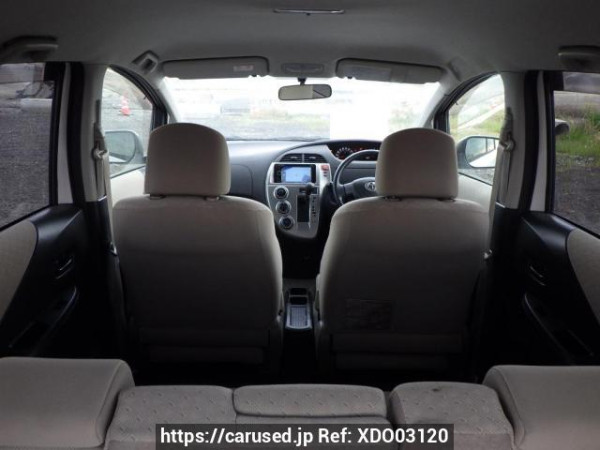 Used 2005 AT toyota ractis SCP100 Image[28]