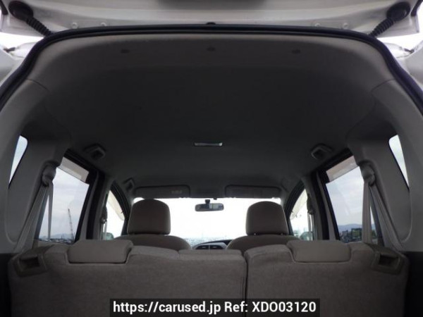Used 2005 AT toyota ractis SCP100 Image[29]
