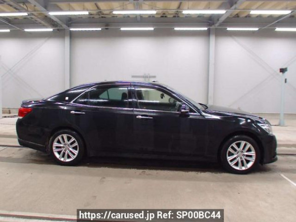 Used2013 AT Toyota Crown GRS211Image[2]