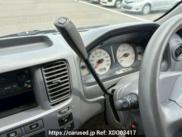 Used 2004 AT nissan caravan-bus DWMGE25 Image[27]