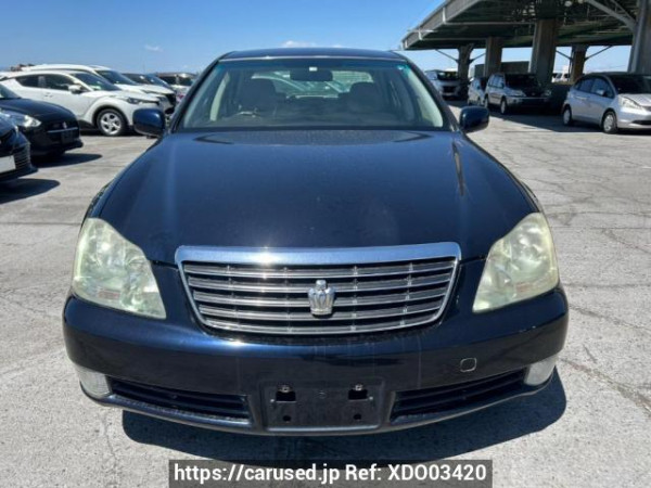 Used 2004 AT toyota crown GRS180 Image[1]