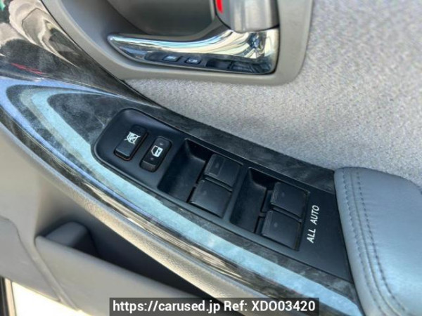Used 2004 AT toyota crown GRS180 Image[17]