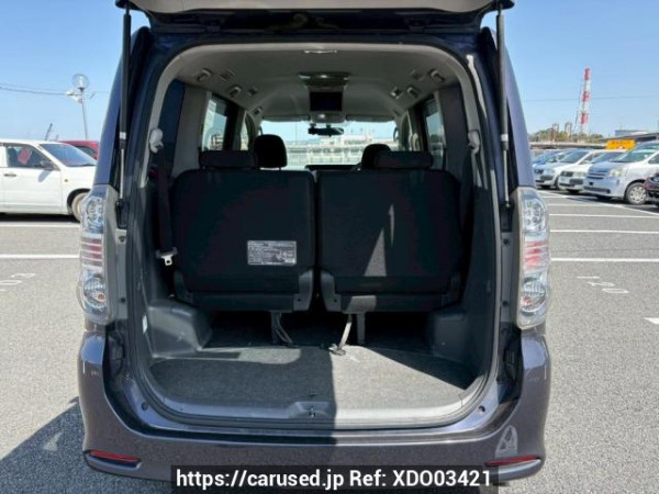 Used 2008 AT toyota voxy ZRR70W Image[8]
