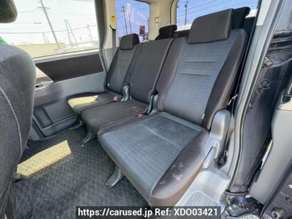 Used 2008 AT toyota voxy ZRR70W Image[15]