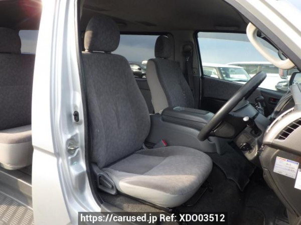 Used 2004 AT toyota hiace-van KDH205V Image[19]