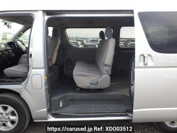 Used 2004 AT toyota hiace-van KDH205V Image[24]