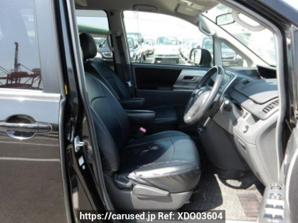 Used 2007 AT toyota voxy ZRR70W Image[11]