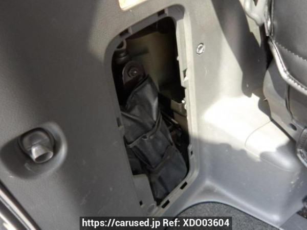 Used 2007 AT toyota voxy ZRR70W Image[42]