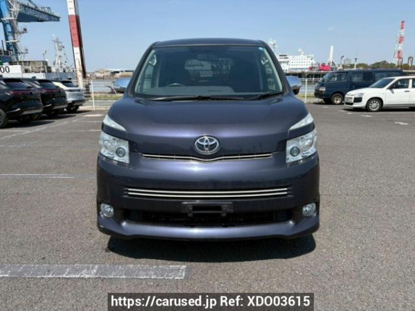 Used 2009 AT toyota voxy ZRR70W Image[1]