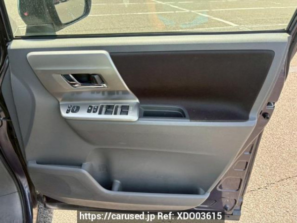 Used 2009 AT toyota voxy ZRR70W Image[17]