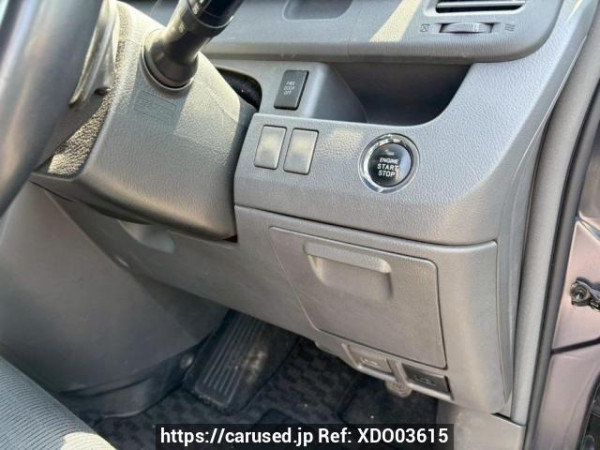 Used 2009 AT toyota voxy ZRR70W Image[22]
