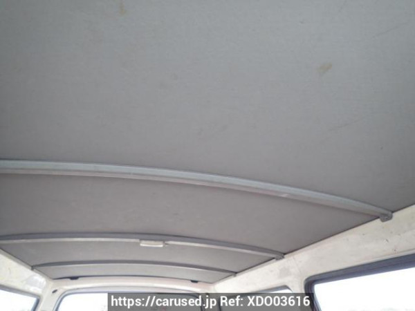 Used 2000 AT toyota hiace-van RZH112V Image[9]
