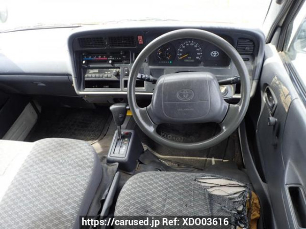 Used 2000 AT toyota hiace-van RZH112V Image[16]