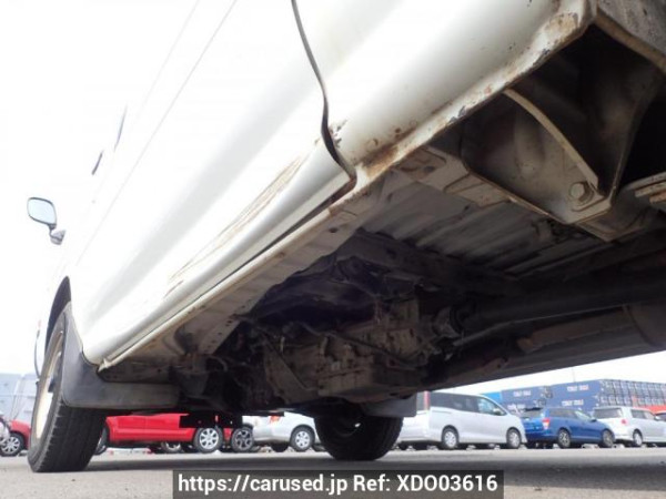 Used 2000 AT toyota hiace-van RZH112V Image[31]
