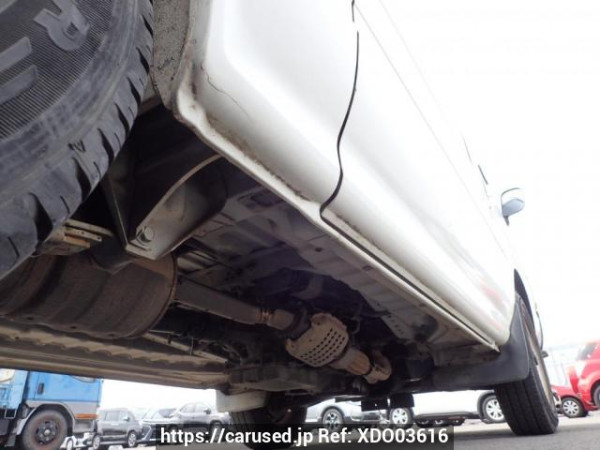 Used 2000 AT toyota hiace-van RZH112V Image[32]