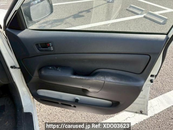 Used 2004 AT toyota probox-van NCP50V Image[17]
