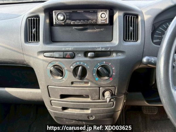 Used 2005 AT toyota probox-van NCP51V Image[21]