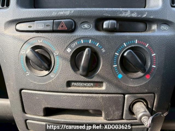 Used 2005 AT toyota probox-van NCP51V Image[22]