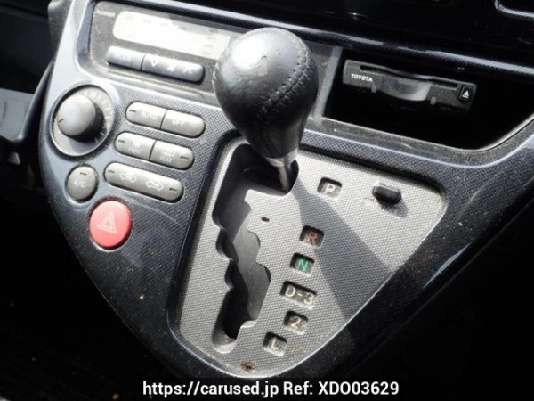 Used 2004 AT toyota wish ZNE10G Image[19]