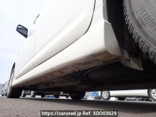 Used 2004 AT toyota wish ZNE10G Image[32]