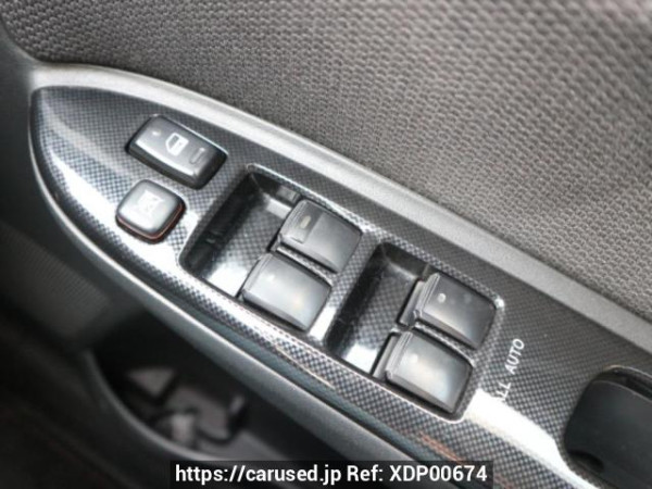 Used 2003 AT toyota wish ZNE10G Image[19]