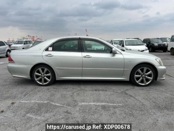 Used 2004 AT toyota crown GRS180 Image[7]