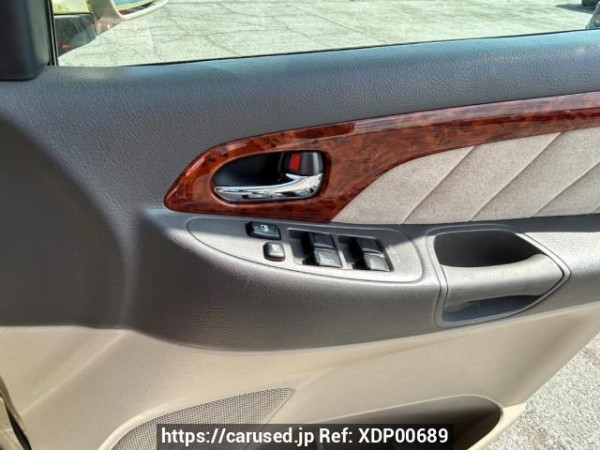 Used 2004 AT toyota alphard ANH10W Image[18]