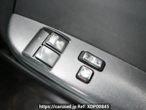 Used 2005 AT toyota hiace-van KDH200V Image[18]