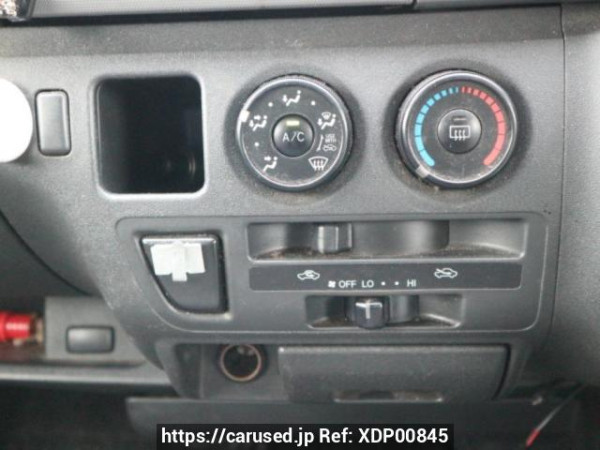 Used 2005 AT toyota hiace-van KDH200V Image[26]