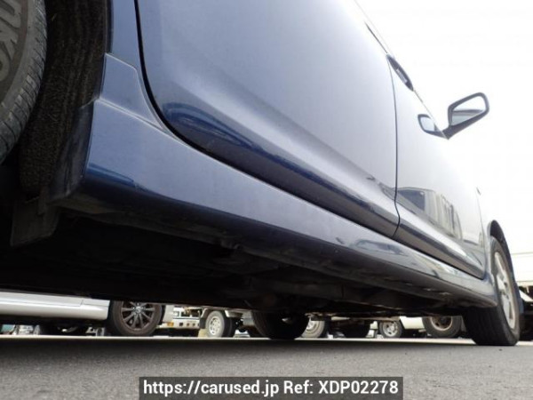 Used 2004 AT toyota wish ZNE10G Image[33]
