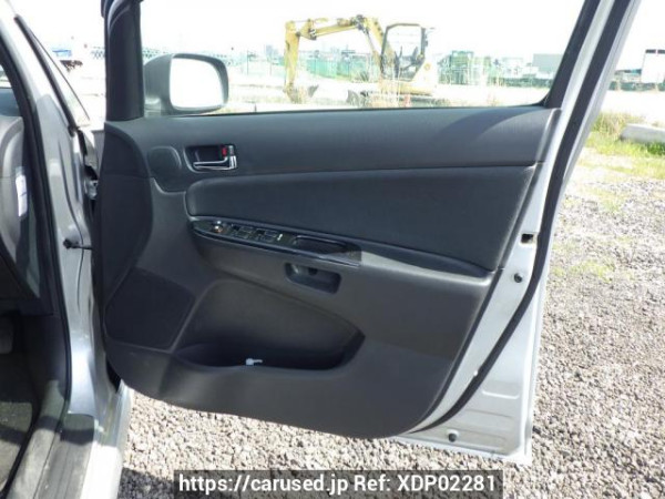 Used 2003 AT toyota wish ZNE10G Image[16]