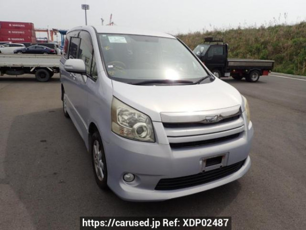 Used 2008 AT toyota noah ZRR70W Image[0]
