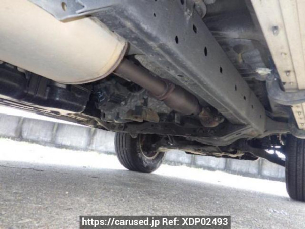 Used 2004 AT toyota hilux-surf TRN215W Image[30]