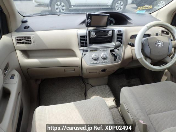 Used 2004 AT toyota raum NCZ20 Image[14]