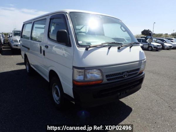 Used 2002 MT toyota hiace-van LH178V Image[0]