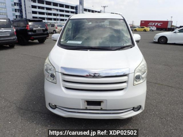 Used 2008 AT toyota noah ZRR75G Image[1]