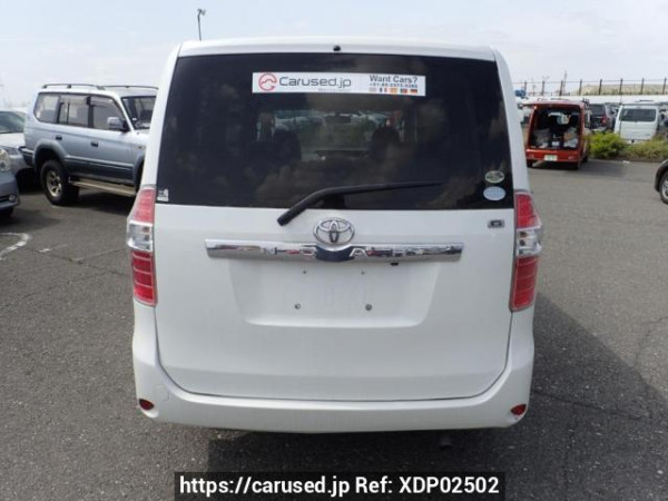 Used 2008 AT toyota noah ZRR75G Image[4]