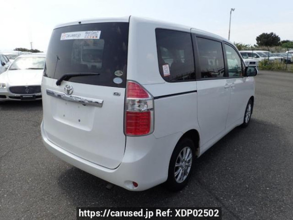 Used 2008 AT toyota noah ZRR75G Image[5]