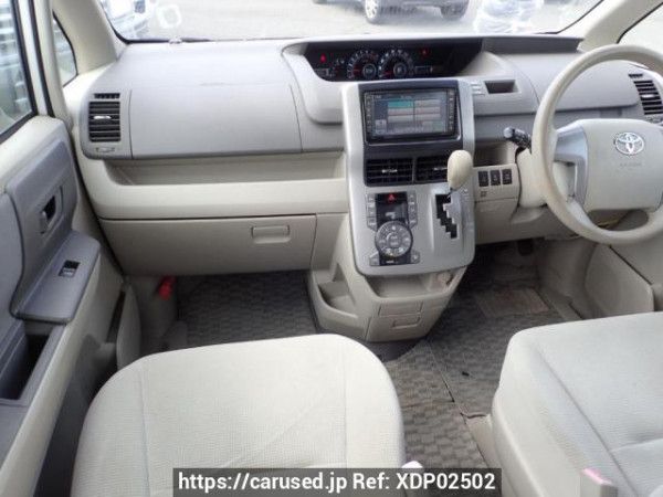 Used 2008 AT toyota noah ZRR75G Image[16]