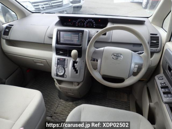 Used 2008 AT toyota noah ZRR75G Image[17]