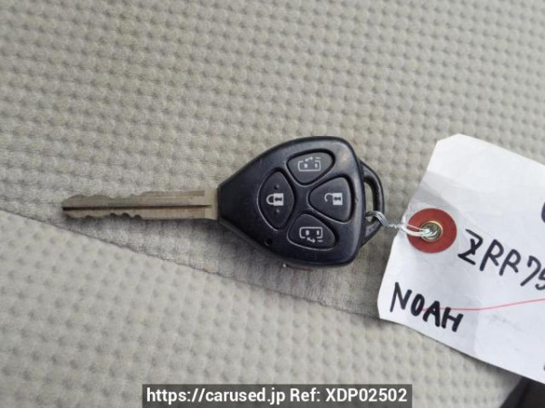 Used 2008 AT toyota noah ZRR75G Image[25]
