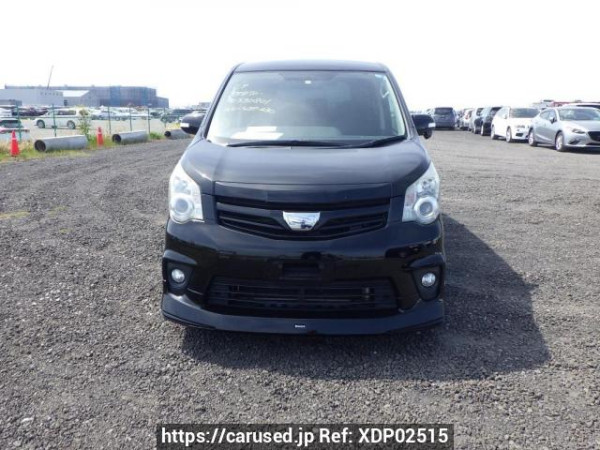 Used 2010 AT toyota noah ZRR70W Image[1]