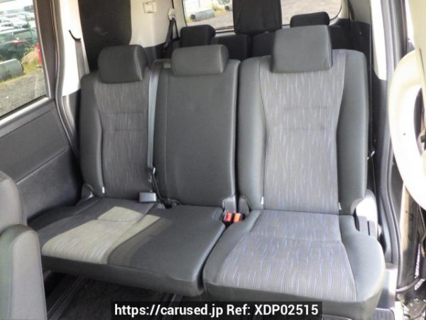 Used 2010 AT toyota noah ZRR70W Image[25]
