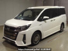 Toyota Noah ZWR80W