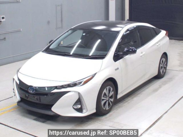 Used 2020 AT toyota prius-phv ZVW52 Image[0]
